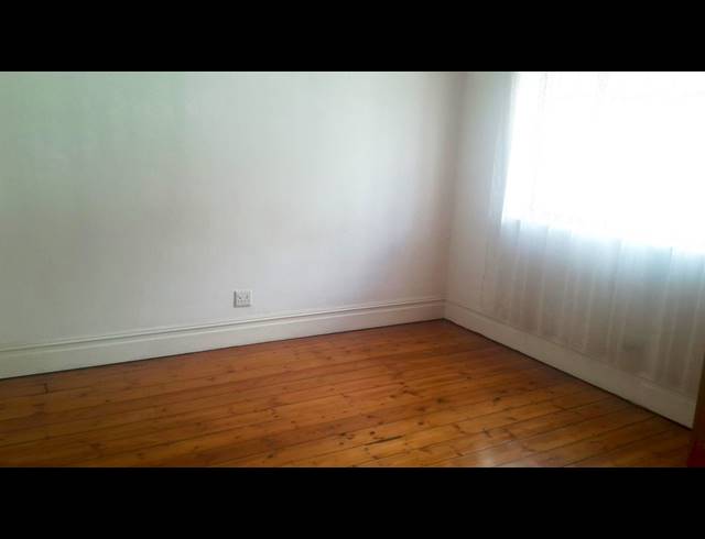 4 bed property to rent in WOODSTOCK